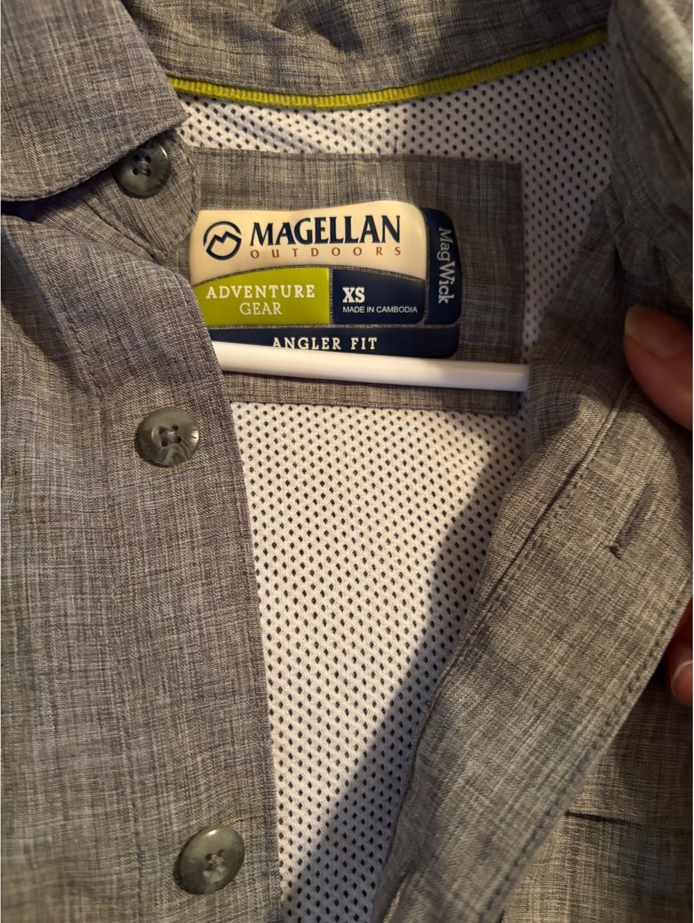 Magellan Outdoors XS Angler Fit Gray Button-Up Shirt